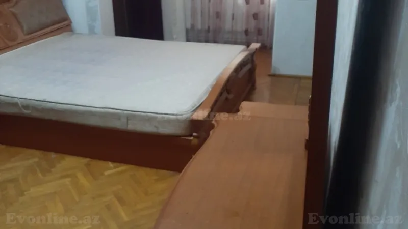 Kirayə verilir 4 otaqlı Mənzil Köhnə tikili 110 m² 8-ci mikrorayon - şəkil 9