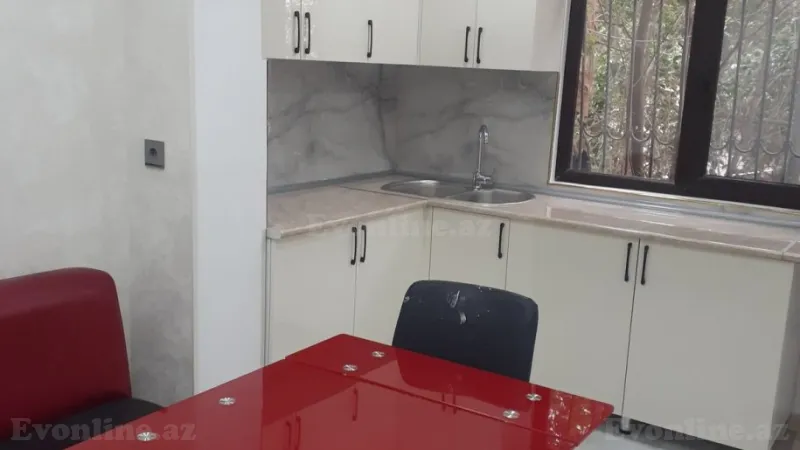 Kirayə verilir 4 otaqlı Mənzil Köhnə tikili 110 m² 8-ci mikrorayon - şəkil 17