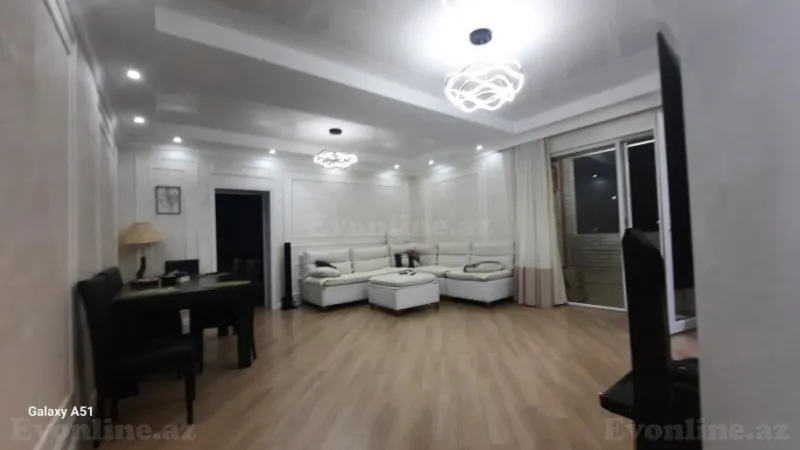 Satılır 2 otaqlı Mənzil Köhnə tikili 70 m² Elmlər Akademiyası m. - şəkil 6