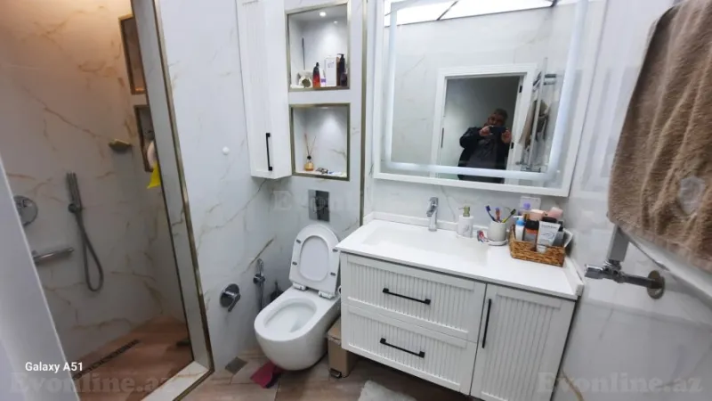 Satılır 2 otaqlı Mənzil Köhnə tikili 70 m² Elmlər Akademiyası m. - şəkil 11