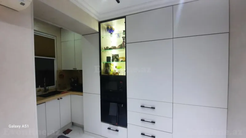 Satılır 2 otaqlı Mənzil Köhnə tikili 70 m² Elmlər Akademiyası m. - şəkil 15