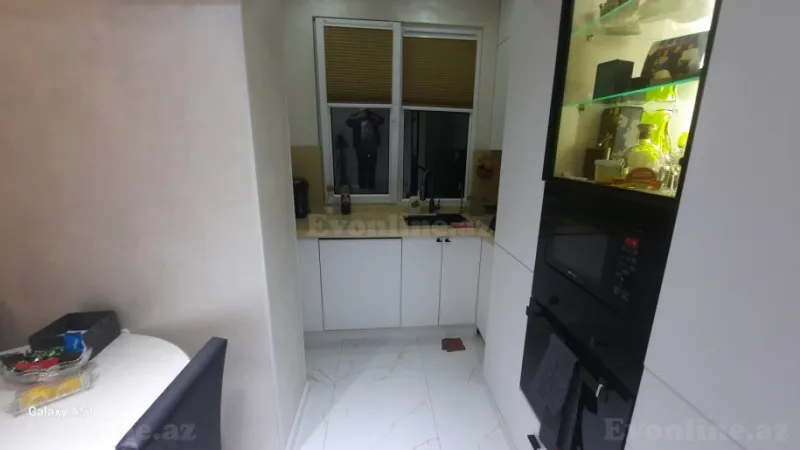 Satılır 2 otaqlı Mənzil Köhnə tikili 70 m² Elmlər Akademiyası m. - şəkil 17