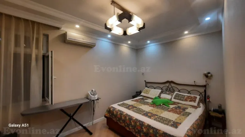Satılır 2 otaqlı Mənzil Köhnə tikili 70 m² Elmlər Akademiyası m. - şəkil 22