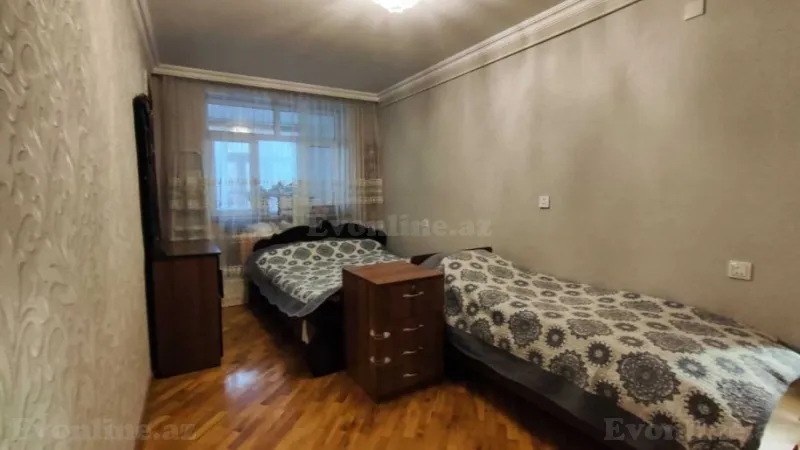 Satılır 3 otaqlı Mənzil Köhnə tikili 80 m² Xalqlar Dostluğu m. - şəkil 4