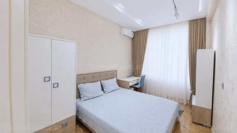 Satılır 3 otaqlı Mənzil Yeni tikili 110 m² Nizami m. - şəkil 5