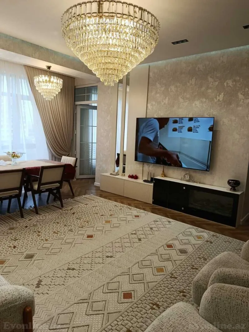Satılır 3 otaqlı Mənzil Yeni tikili 120 m² İnşaatçılar m. - şəkil 18