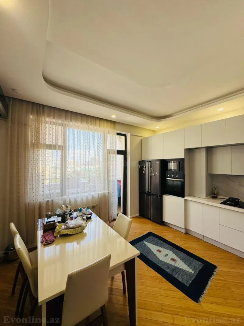 Satılır 4 otaqlı Mənzil Yeni tikili 170 m² Nəsimi r. - şəkil 3