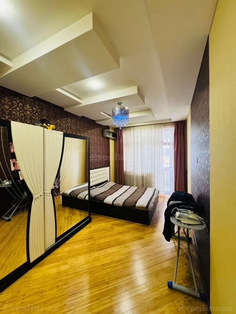 Satılır 4 otaqlı Mənzil Yeni tikili 170 m² Nəsimi r. - şəkil 10