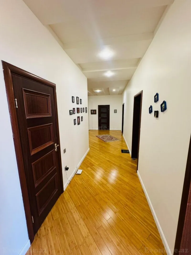 Satılır 4 otaqlı Mənzil Yeni tikili 170 m² Nəsimi r. - şəkil 17