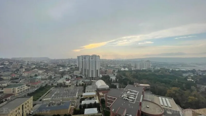 Satılır 4 otaqlı Mənzil Yeni tikili 140 m² Səbail r. - şəkil 6