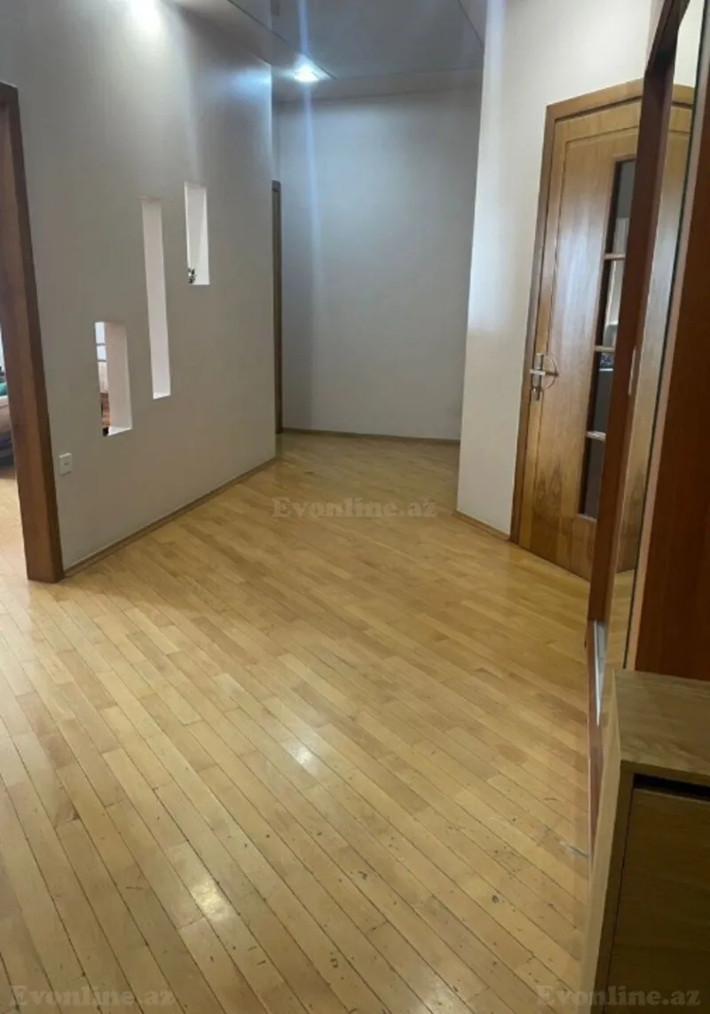 Satılır 3 otaqlı Mənzil Yeni tikili 135 m² Nizami m. - şəkil 8