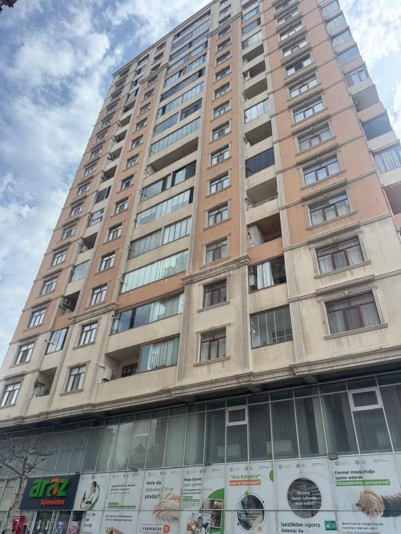 Satılır 3 otaqlı Mənzil Yeni tikili 112 m² Binəqədi r.
