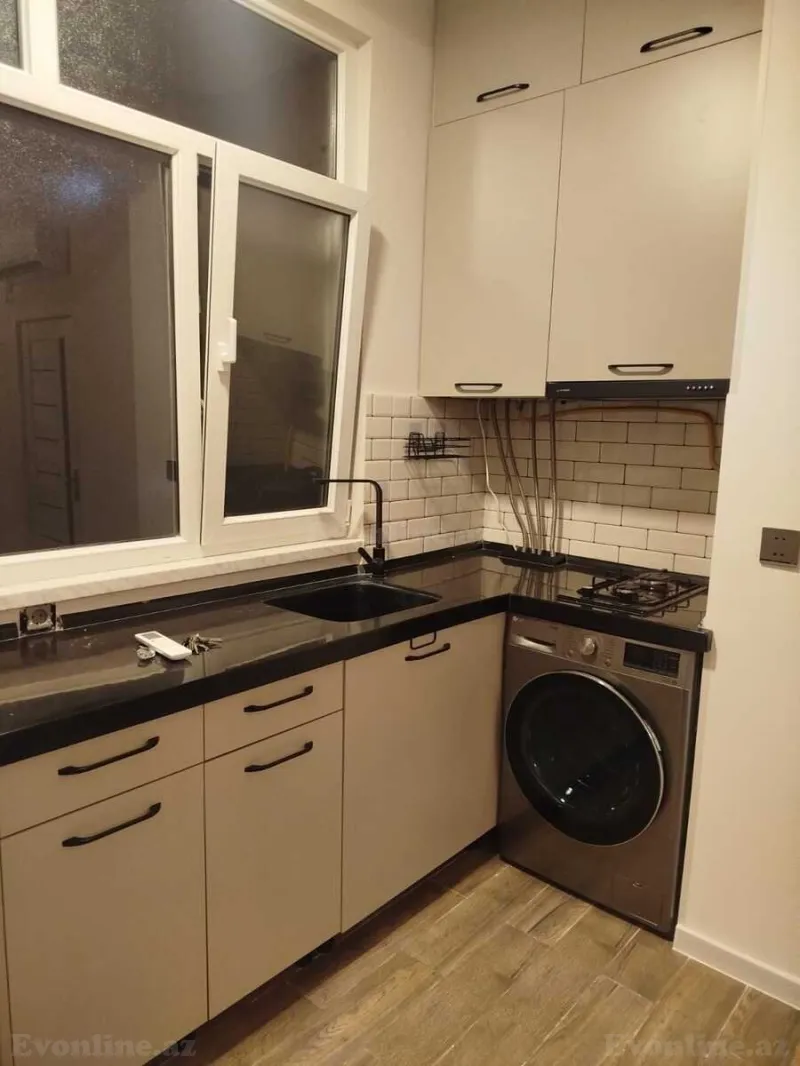 Kirayə verilir 2 otaqlı Mənzil Köhnə tikili 40 m² Bayıl - şəkil 3