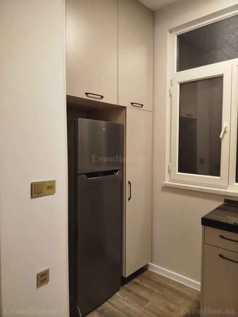 Kirayə verilir 2 otaqlı Mənzil Köhnə tikili 40 m² Bayıl - şəkil 4