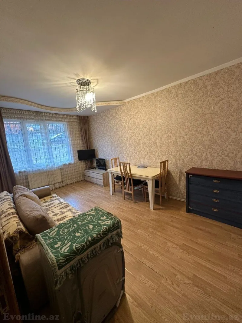 2 otaqlı Mənzil 55 m² 2-ci mikrorayon Satılır