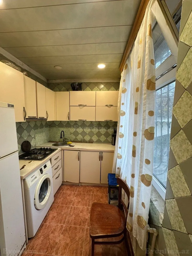 Satılır 2 otaqlı Mənzil Köhnə tikili 55 m² 2-ci mikrorayon - şəkil 5