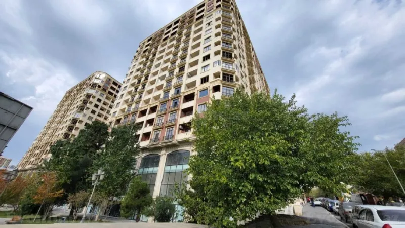 Satılır 3 otaqlı Mənzil Yeni tikili 100 m² 28 May m. - şəkil 2