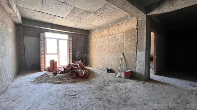 Satılır 3 otaqlı Mənzil Yeni tikili 100 m² 28 May m. - şəkil 3