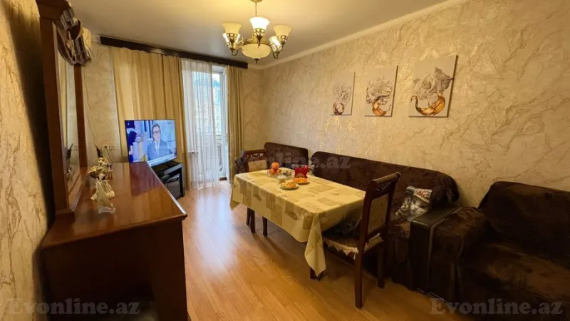 Satılır 3 otaqlı Mənzil Köhnə tikili 73 m² 28 May m. - şəkil 3