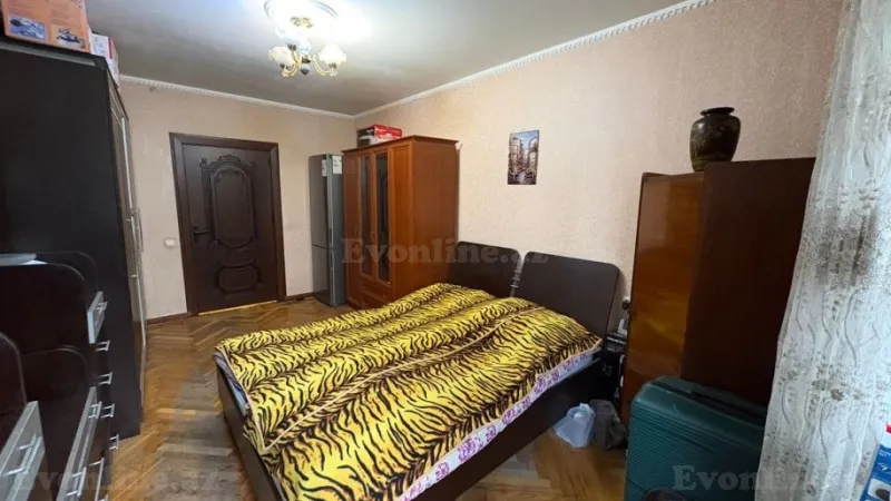 Satılır 3 otaqlı Mənzil Köhnə tikili 73 m² 28 May m. - şəkil 8