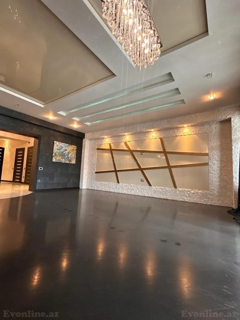 Satılır 4 otaqlı Mənzil Yeni tikili 205 m² 28 May m. - şəkil 2