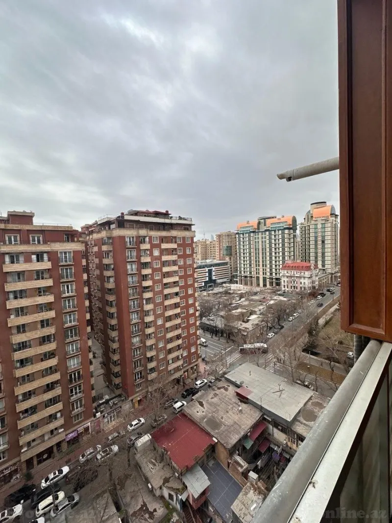 Satılır 4 otaqlı Mənzil Yeni tikili 205 m² 28 May m. - şəkil 8