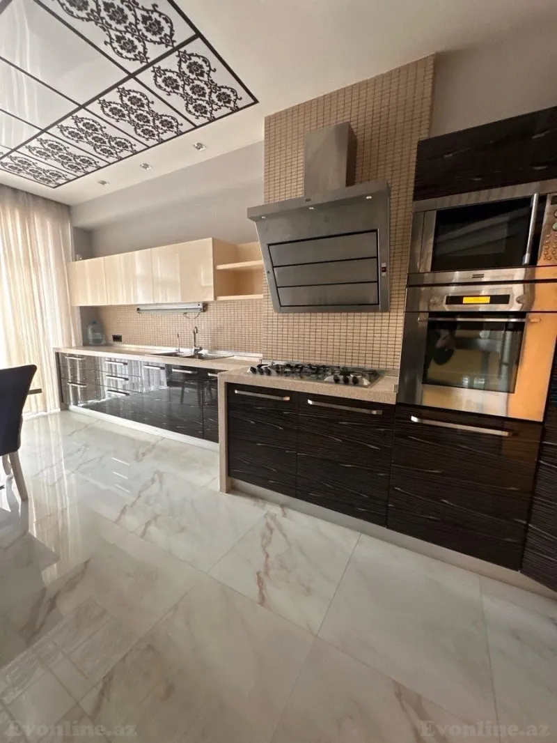 Satılır 4 otaqlı Mənzil Yeni tikili 205 m² 28 May m. - şəkil 13