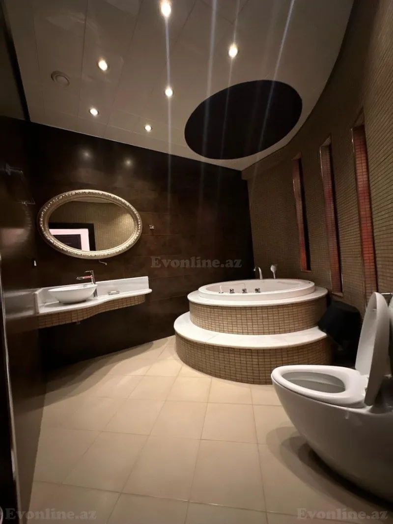 Satılır 4 otaqlı Mənzil Yeni tikili 205 m² 28 May m. - şəkil 19