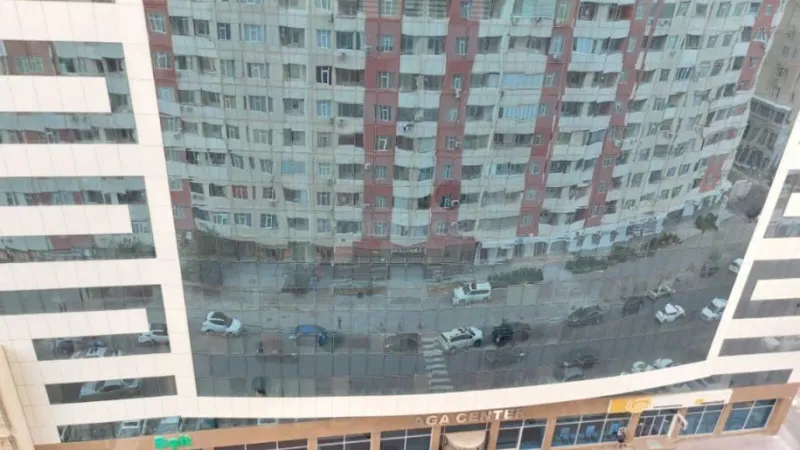 Kirayə verilir 2 otaqlı Mənzil Yeni tikili 90 m² Xətai m. - şəkil 15