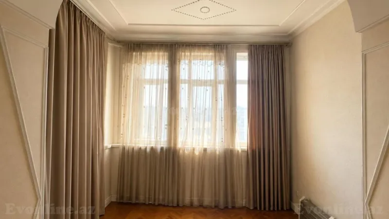 Satılır 2 otaqlı Mənzil Köhnə tikili 52 m² Nərimanov r. - şəkil 3