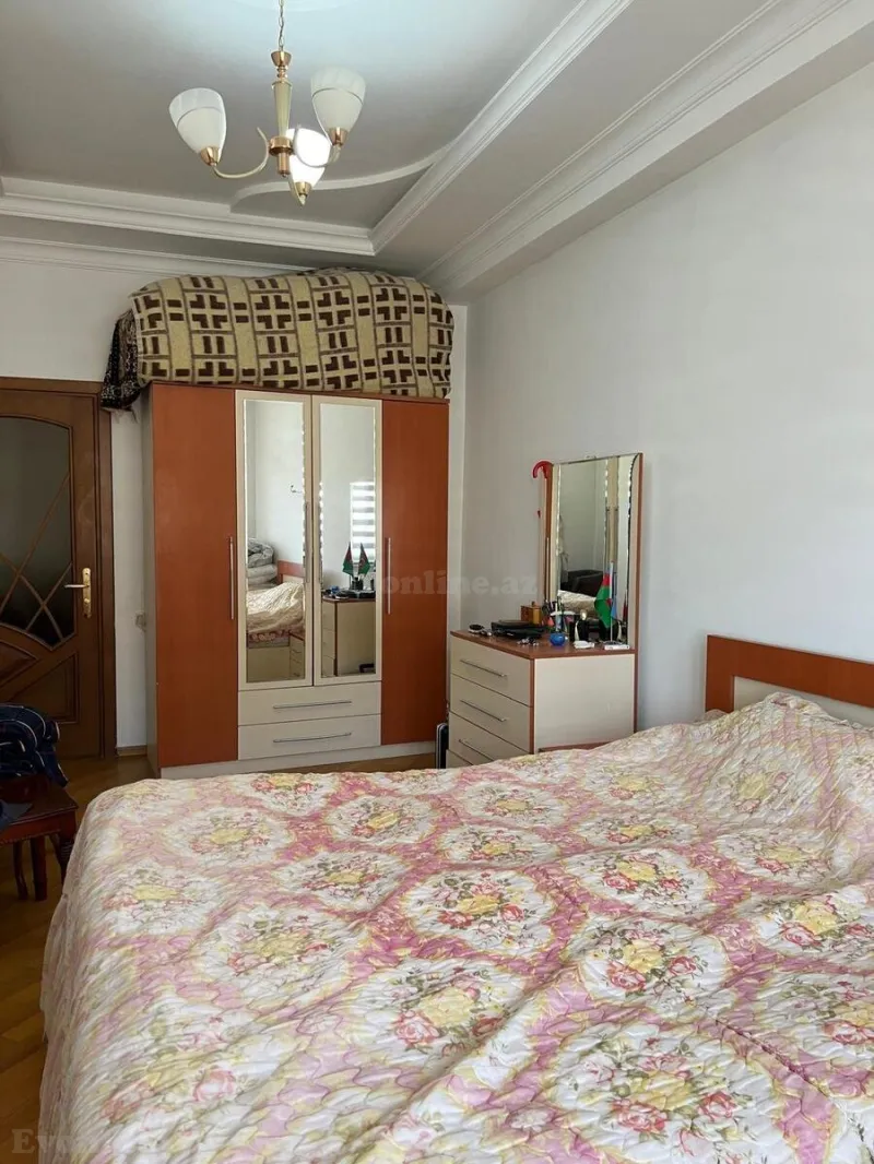 Satılır 2 otaqlı Mənzil Yeni tikili 85 m² Neftçilər m. - şəkil 5