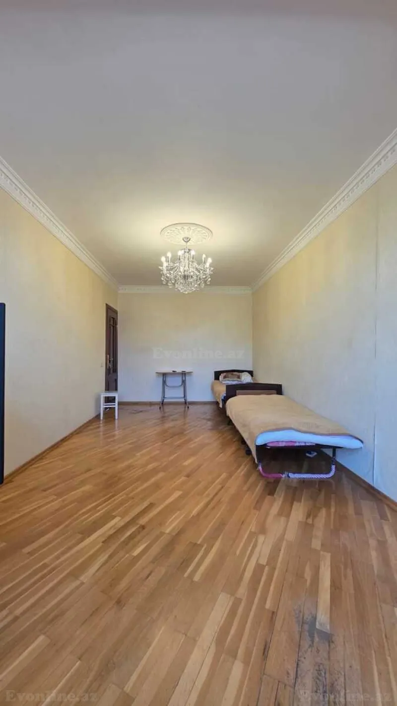 Satılır 3 otaqlı Mənzil Köhnə tikili 90 m² Xırdalan - şəkil 2