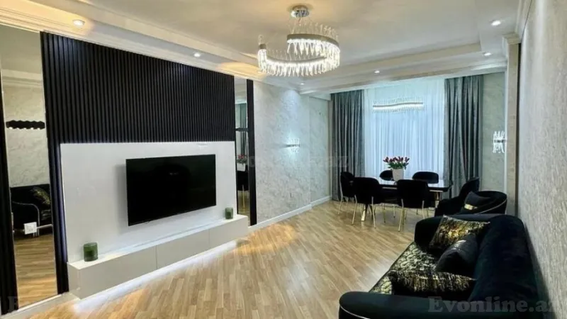 Satılır 2 otaqlı Mənzil Yeni tikili 72 m² 4-cü mikrorayon - şəkil 2