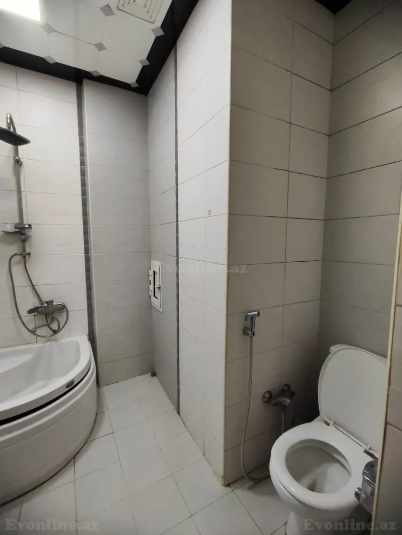 Kirayə verilir 3 otaqlı Mənzil Yeni tikili 88 m² 8 Noyabr m. - şəkil 15