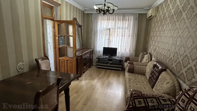 Satılır 2 otaqlı Mənzil Köhnə tikili 60 m² Həzi Aslanov m. - şəkil 2