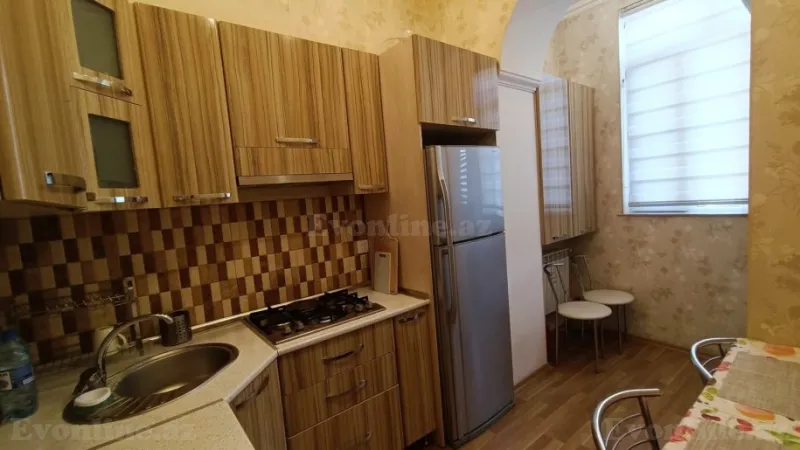 Kirayə verilir 3 otaqlı Mənzil Köhnə tikili 70 m² Elmlər Akademiyası m. - şəkil 7