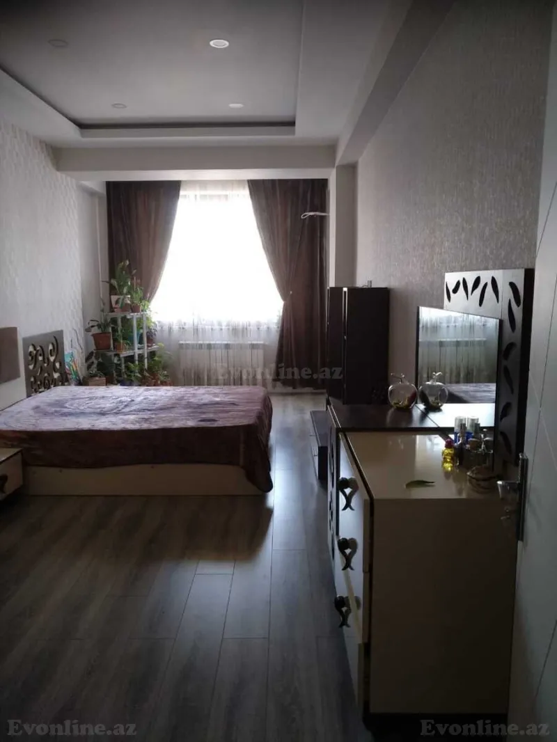 Satılır 3 otaqlı Mənzil Yeni tikili 110 m² 8 Noyabr m. - şəkil 7