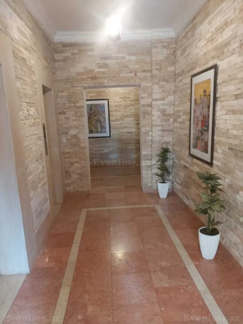 Satılır 3 otaqlı Mənzil Yeni tikili 93 m² Yasamal r. - şəkil 4