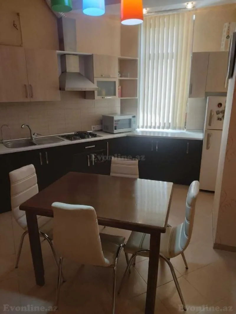 Satılır 3 otaqlı Mənzil Yeni tikili 93 m² Yasamal r. - şəkil 9