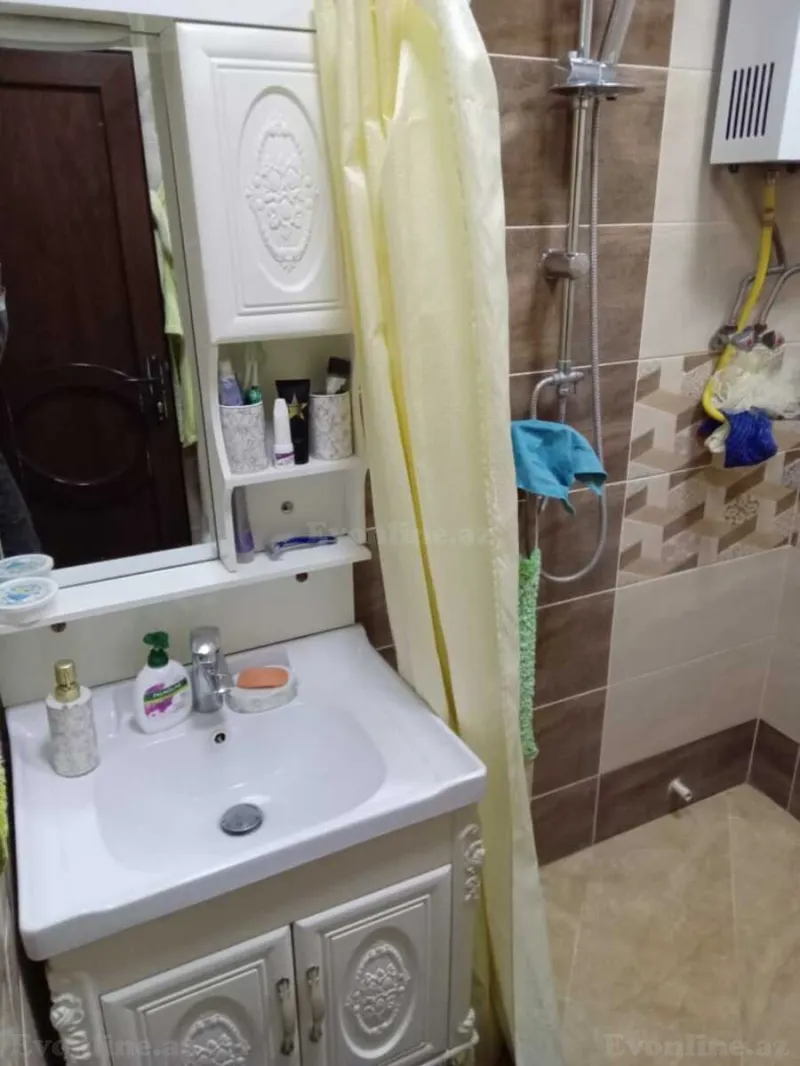 Satılır 3 otaqlı Mənzil Köhnə tikili 80 m² 4-cü mikrorayon - şəkil 6