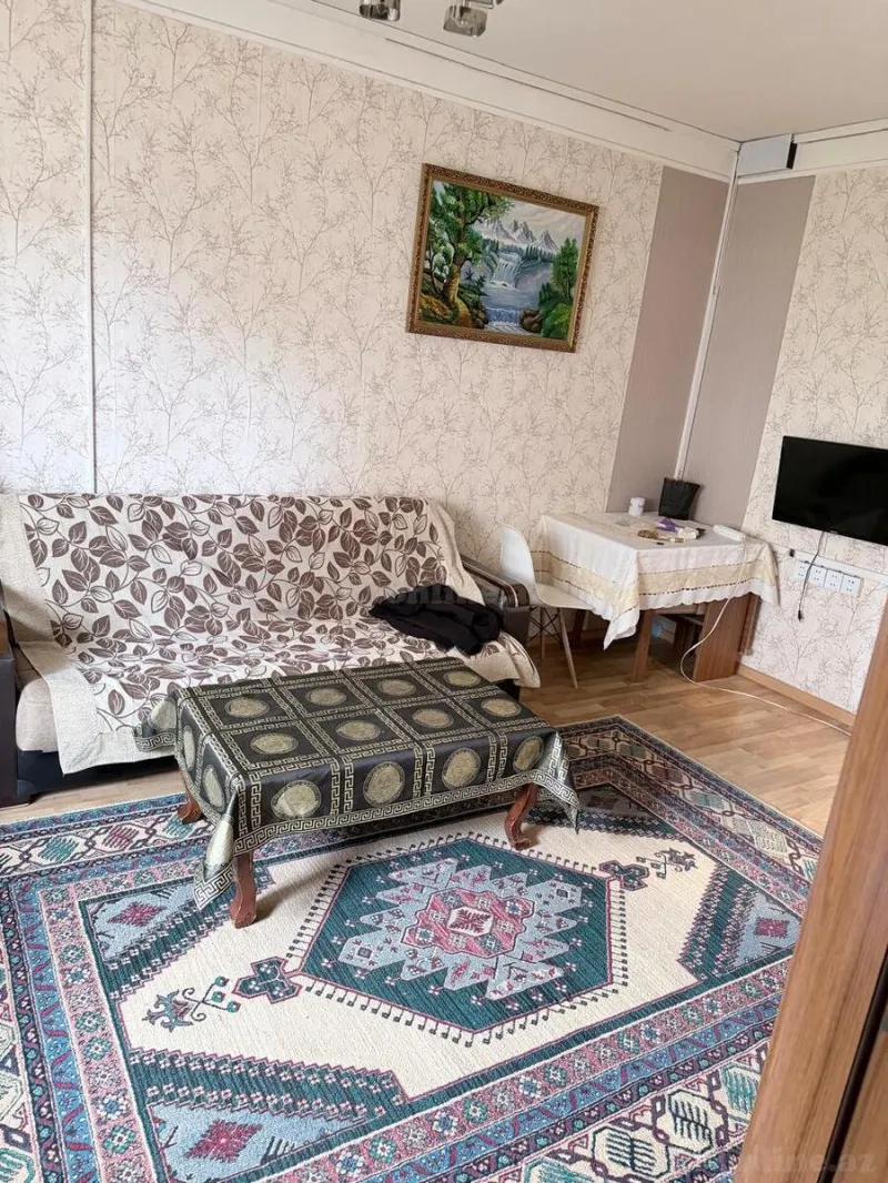 Kirayə verilir 2 otaqlı Mənzil Köhnə tikili 43 m² 3-cü mikrorayon - şəkil 2