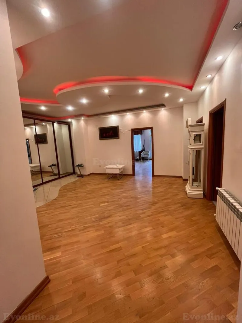 Satılır 4 otaqlı Mənzil Yeni tikili 198 m² Nizami m. - şəkil 9