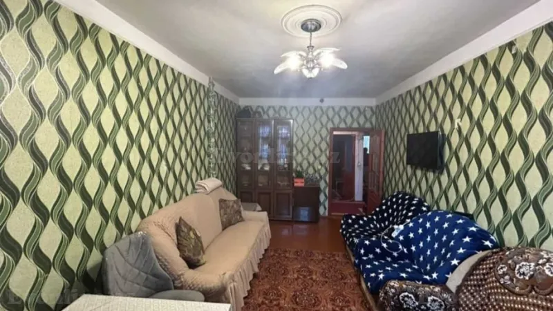 Satılır 3 otaqlı Mənzil Köhnə tikili 70 m² 8-ci mikrorayon - şəkil 2