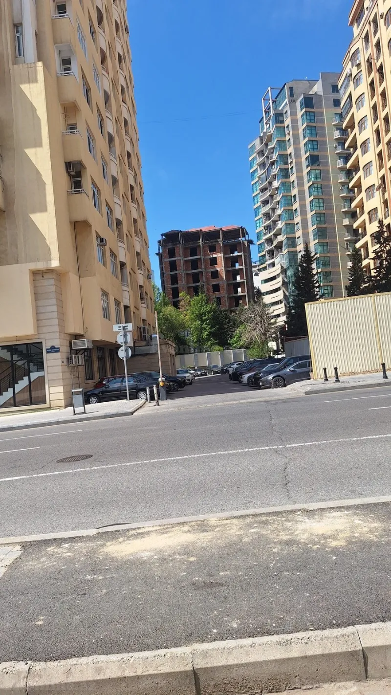 Satılır Obyekt 65 m² 28 May m. - şəkil 3