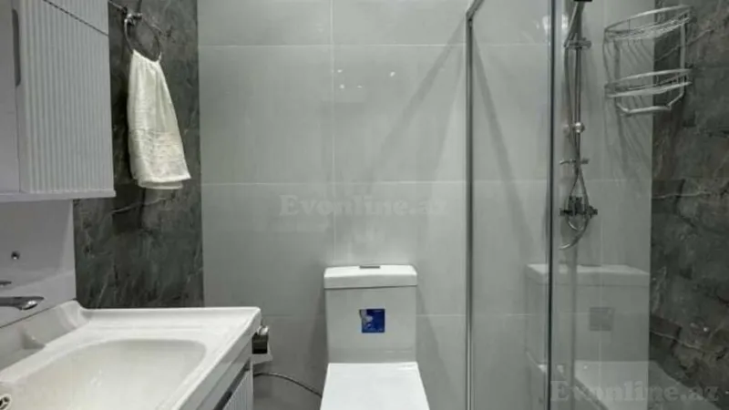 Satılır 3 otaqlı Mənzil Köhnə tikili 83 m² 2-ci mikrorayon - şəkil 2