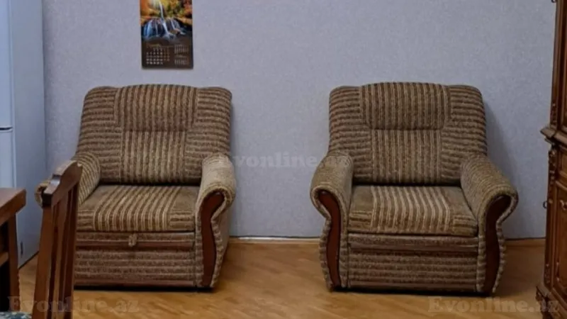 Kirayə verilir 2 otaqlı Mənzil Köhnə tikili 60 m² Bayıl