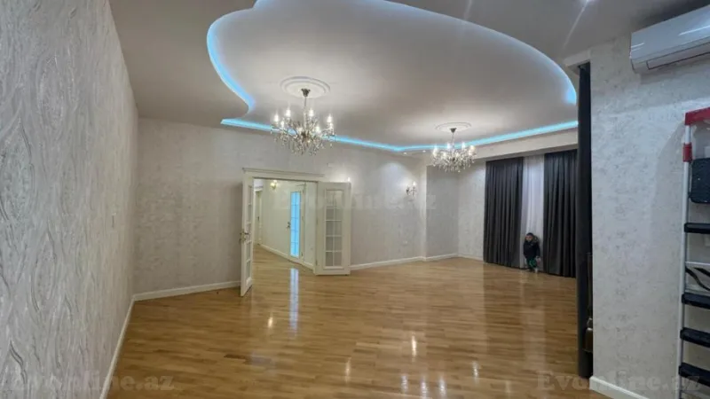 Satılır 4 otaqlı Mənzil Yeni tikili 155 m² Nəriman Nərimanov m. - şəkil 5