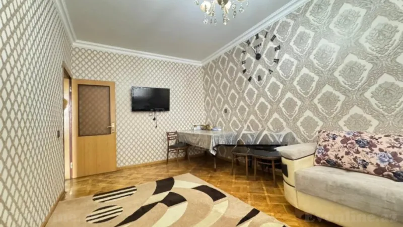 Satılır 3 otaqlı Mənzil Köhnə tikili 80 m² Həzi Aslanov m. - şəkil 3