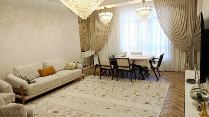 Satılır 3 otaqlı Mənzil Yeni tikili 120 m² İnşaatçılar m. - şəkil 2