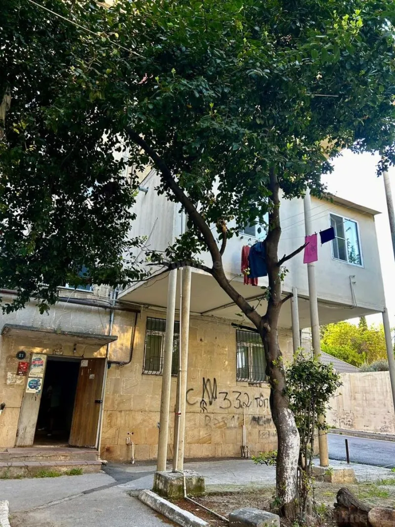 Satılır 1 otaqlı Mənzil Köhnə tikili 40 m² Yasamal r. - şəkil 9